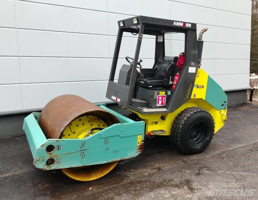 Ammann ASC 50 Ťahačové valce