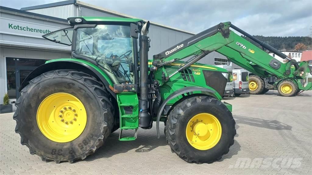 John Deere 6210R Traktory