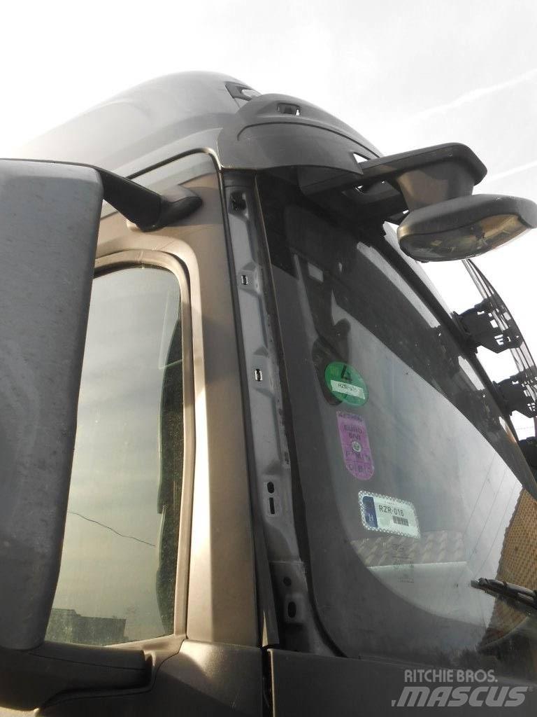 Ford F-MAX 4x2 MEGA Ťahače