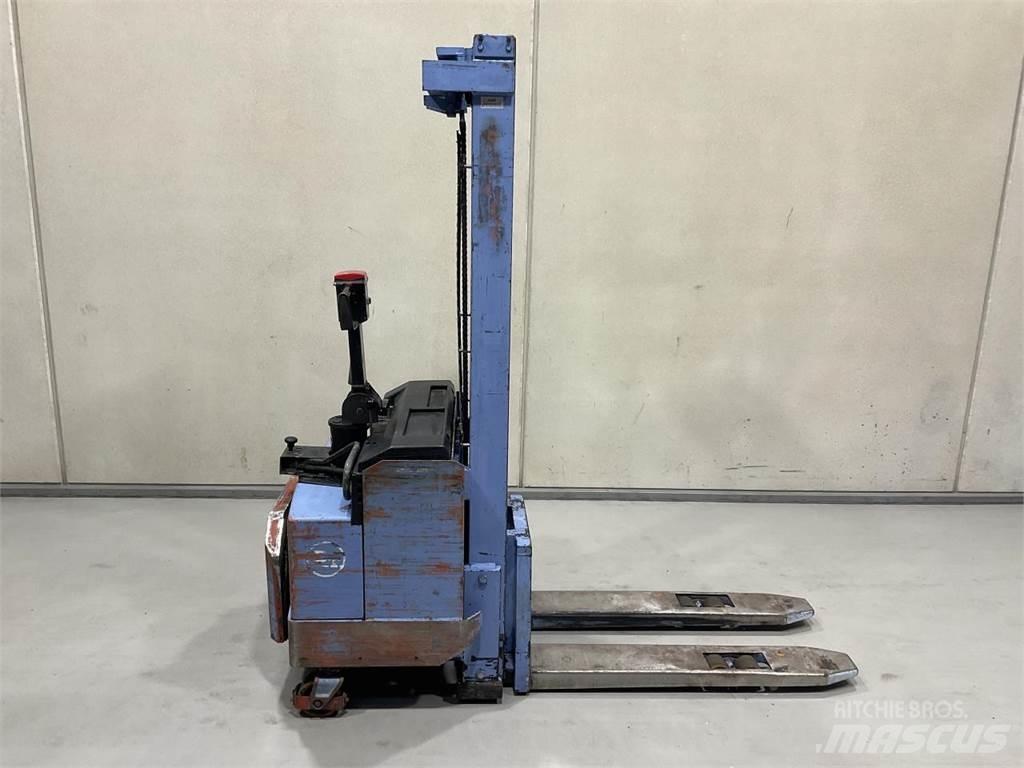 BT LSV 1250 E Samohybné vozíky