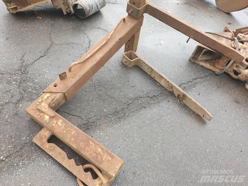  Frame with forks Vidlica