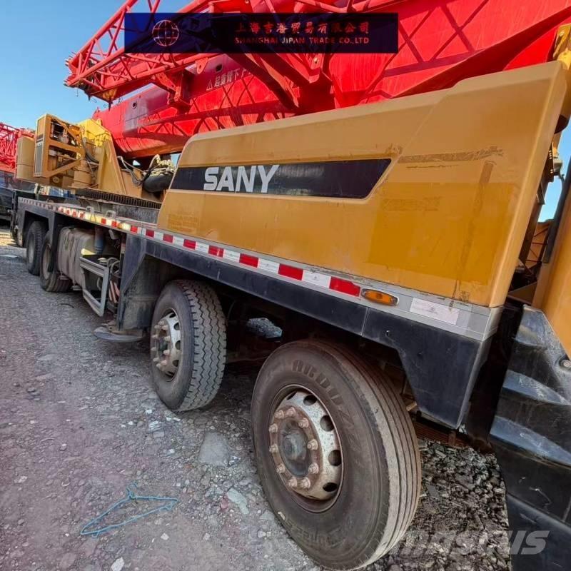 Sany STC500E Univerzálne terénne žeriavy