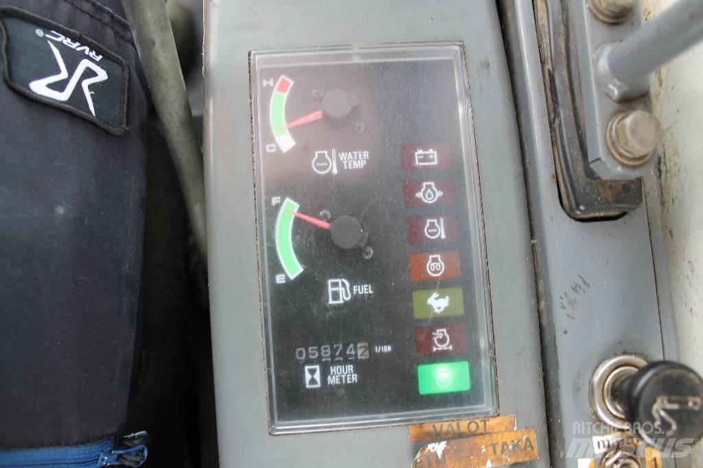 Takeuchi TB180FR Midi rýpadlá 7 t - 12 t