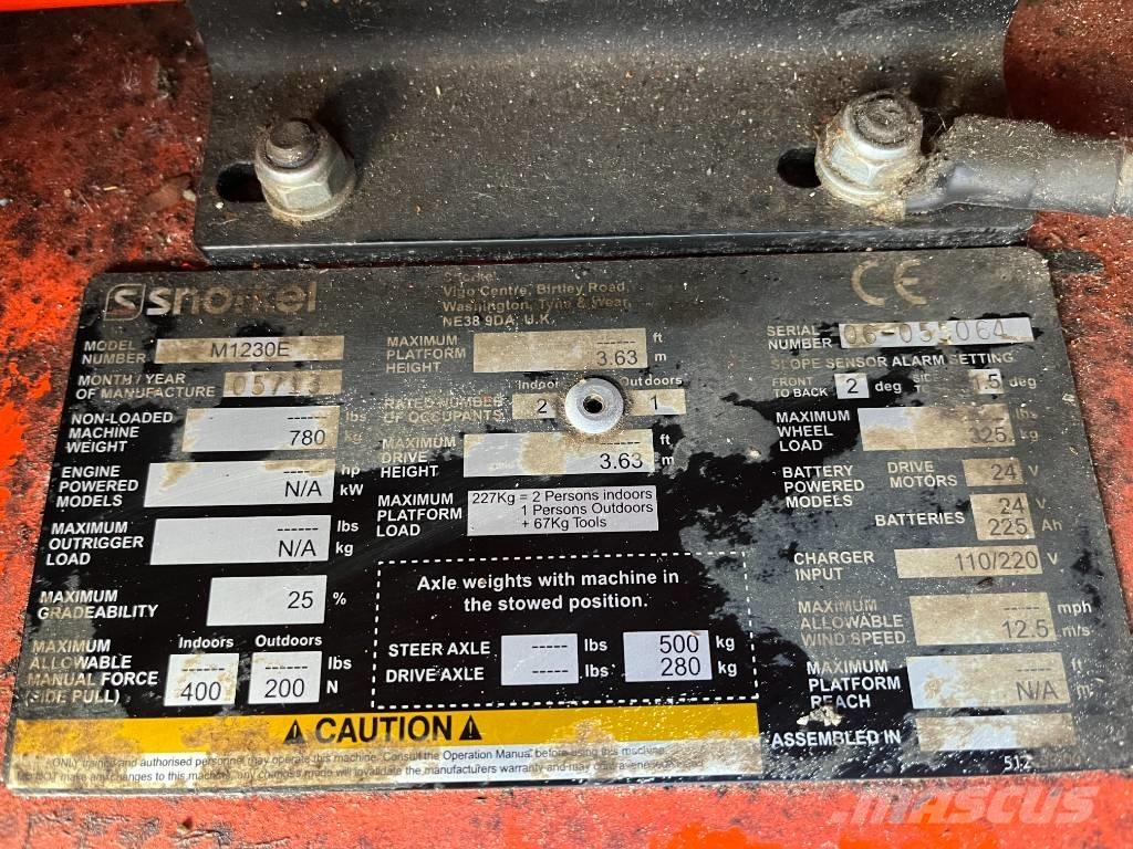 Snorkel TM 12 Vertikálne stĺpové výťahy