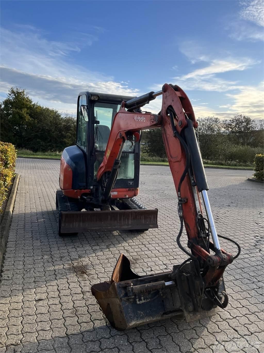 Kubota U27-4 GL HI Mini rýpadlá < 7t