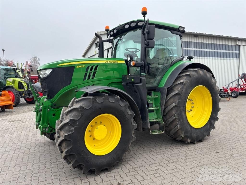 John Deere 6195R Traktory