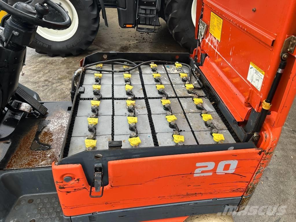 Toyota 6 FB 20 Akumulátorové vozíky