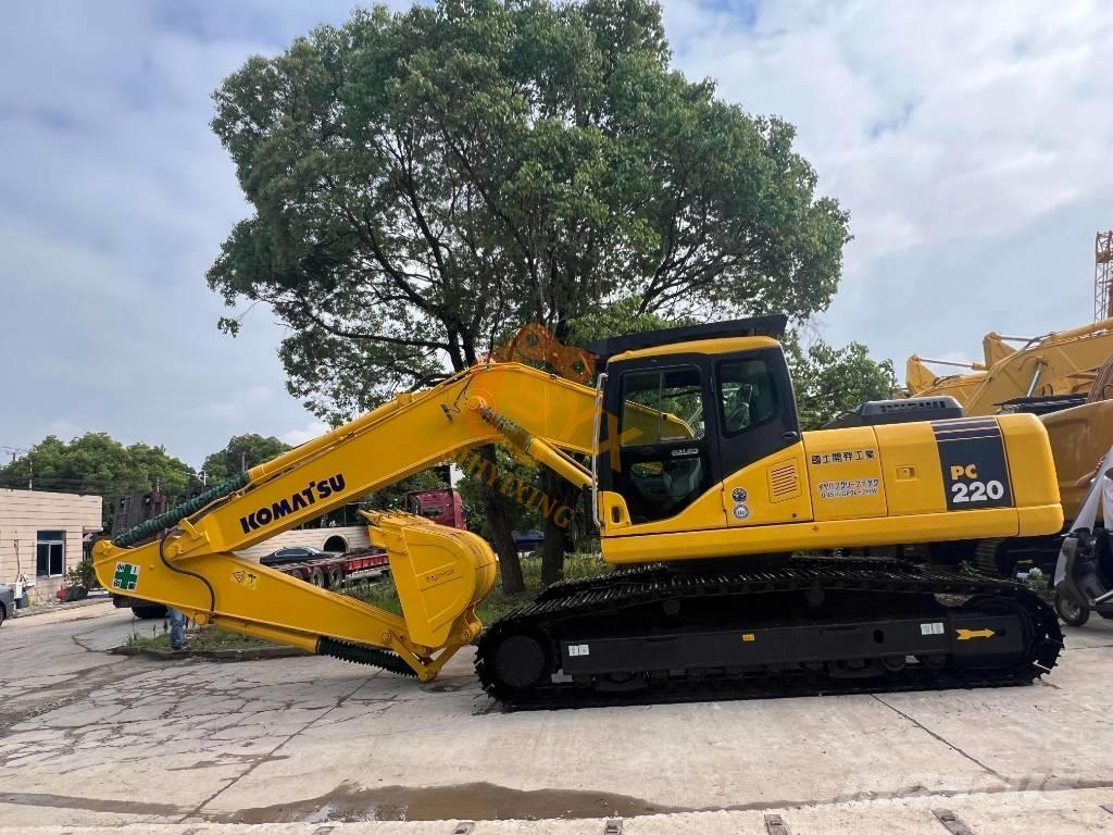 Komatsu PC 220-7 Pásové rýpadlá