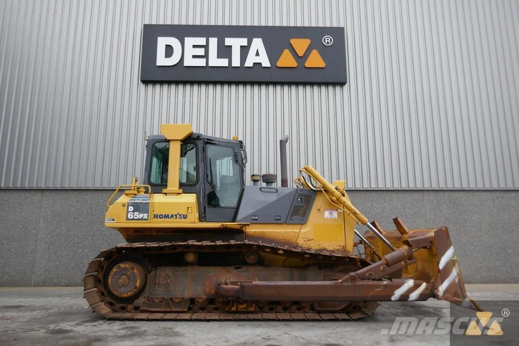 Komatsu D65PX-15EO Pásové dozéry