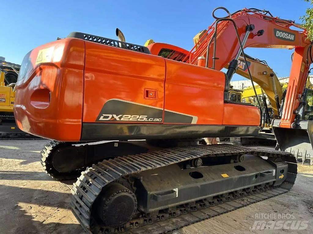 Doosan DX 225 LC Mini rýpadlá < 7t