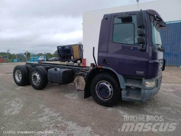DAF CF 75.250 Plošinové nákladné automobily/nákladné automobily so sklápacími bočnicami
