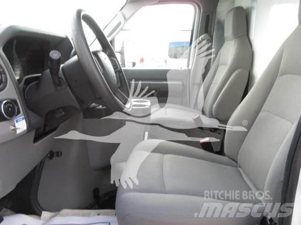 Ford E450 Stavebníctvo - ostatné