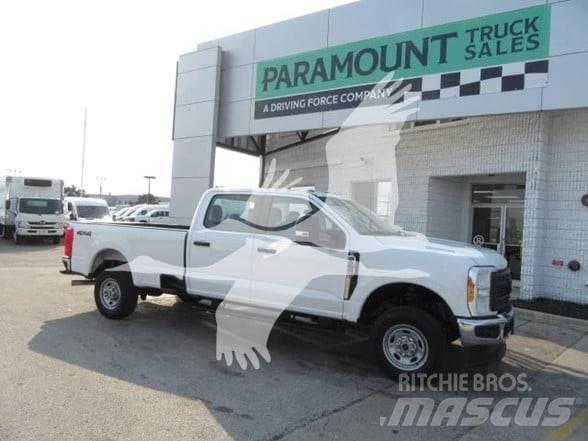 Ford F250 Stavebníctvo - ostatné
