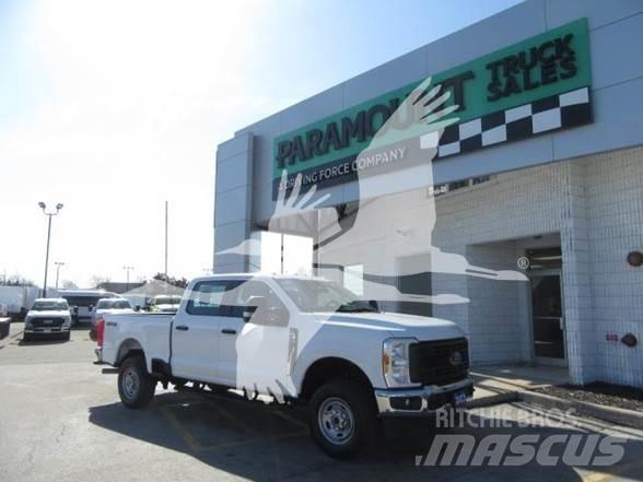 Ford F250 Stavebníctvo - ostatné