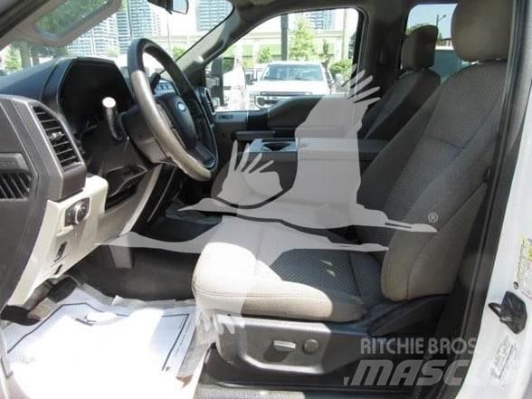 Ford F350 Stavebníctvo - ostatné