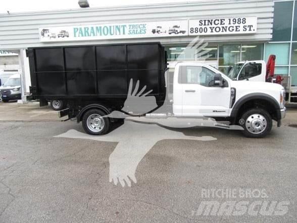 Ford F550 Stavebníctvo - ostatné