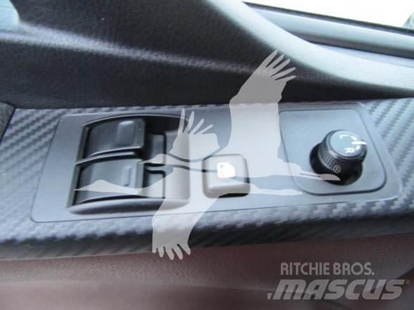 Hino L7 Plošinové nákladné automobily/nákladné automobily so sklápacími bočnicami