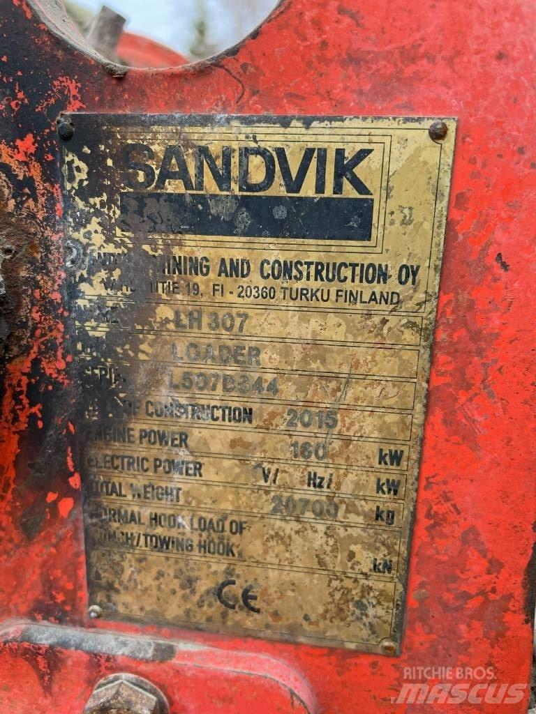 Sandvik LH 307 Podzemné nakladače