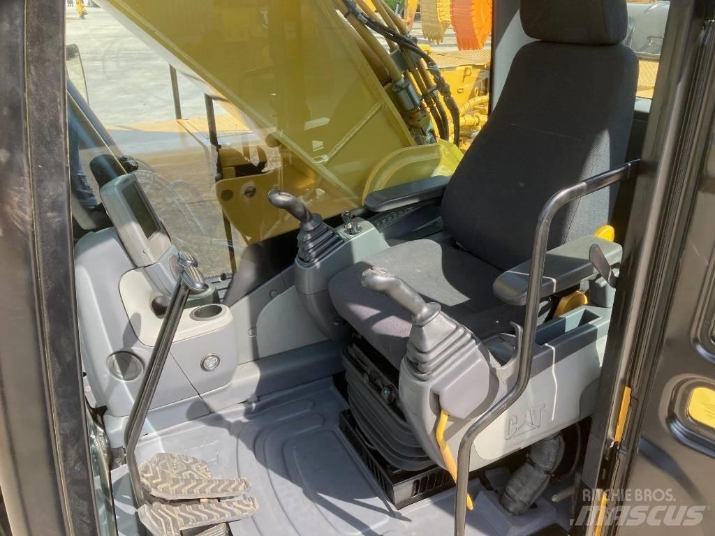 CAT 330 D L Pásové rýpadlá