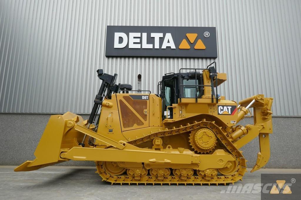 CAT D8T Pásové dozéry