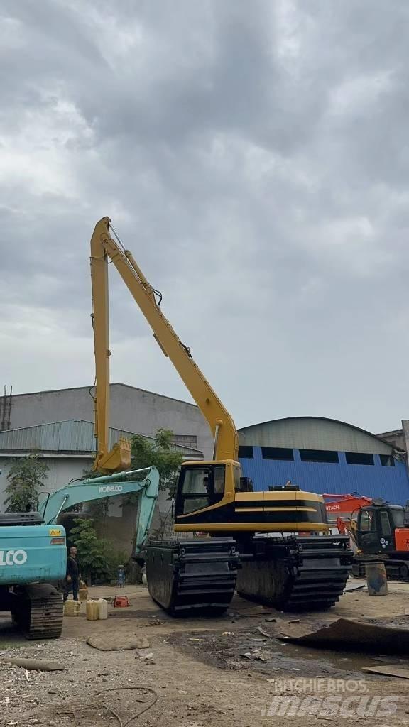 CAT 320 B L Pásové rýpadlá