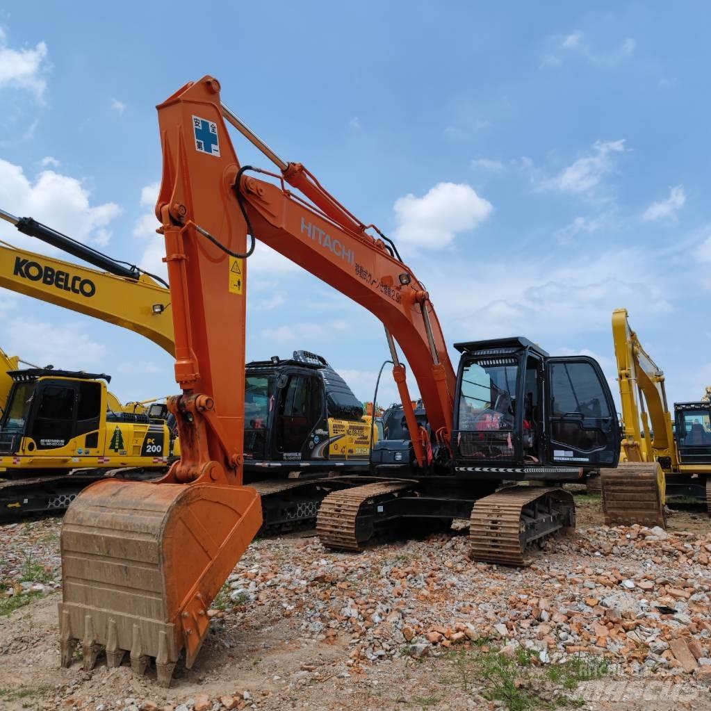 Hitachi ZX 200 Pásové rýpadlá