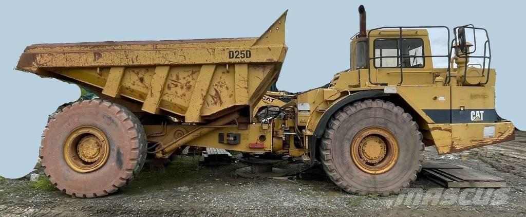 CAT D 25 D Kĺbové nákladné autá