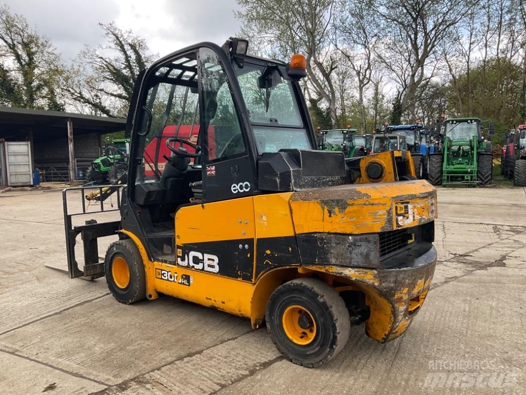 JCB 30 D HL Kolesové nakladače