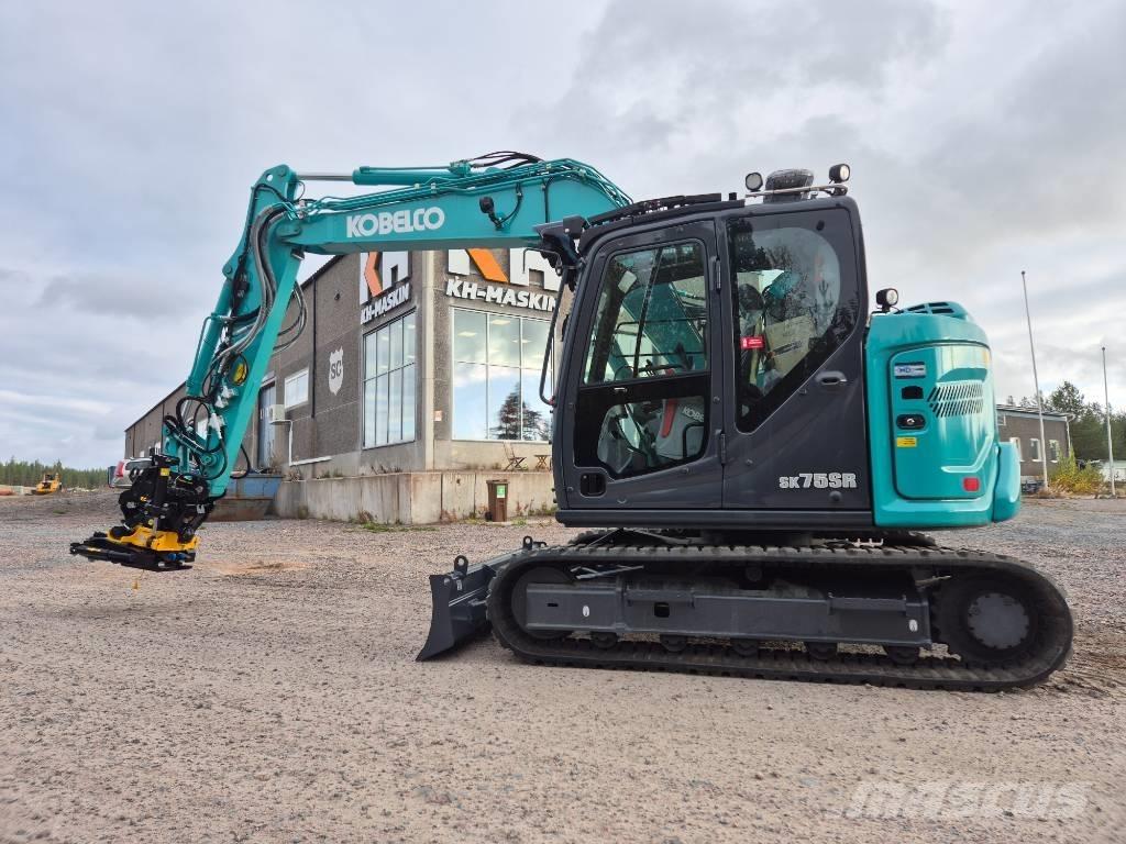 Kobelco SK75SR-7 Midi rýpadlá 7 t - 12 t