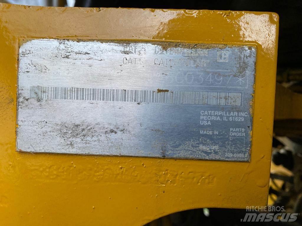 CAT 966H Kolesové nakladače