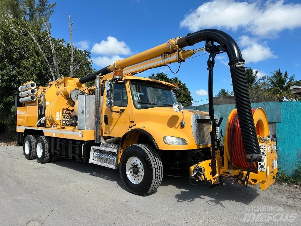 Freightliner M2 Kombinované/Čerpacie cisterny