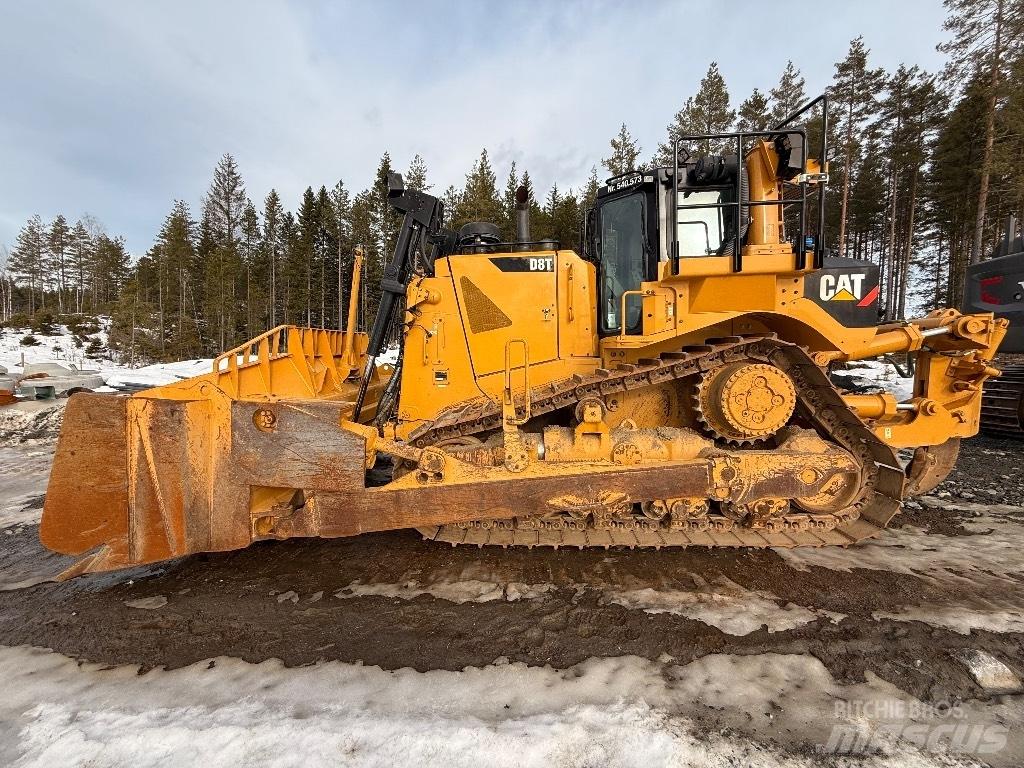 CAT D8T Pásové dozéry