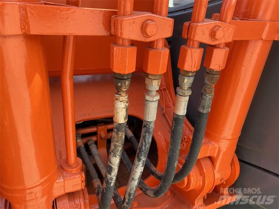 Hitachi EX 100 G-3 Pásové rýpadlá