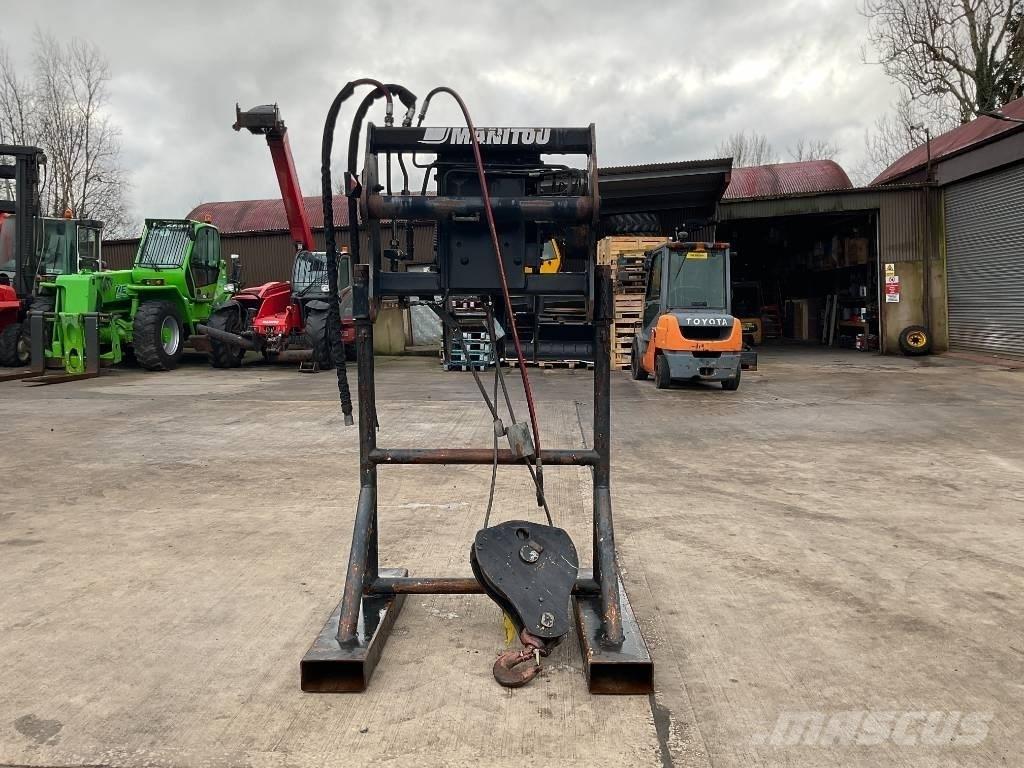 Manitou Drop Winch Teleskopické manipulátory