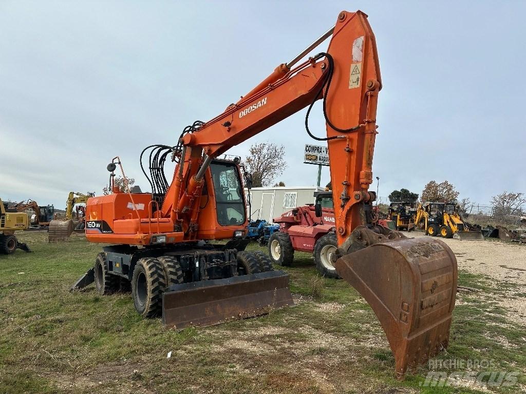 Doosan Solar 160 W V Kolesové rýpadlá