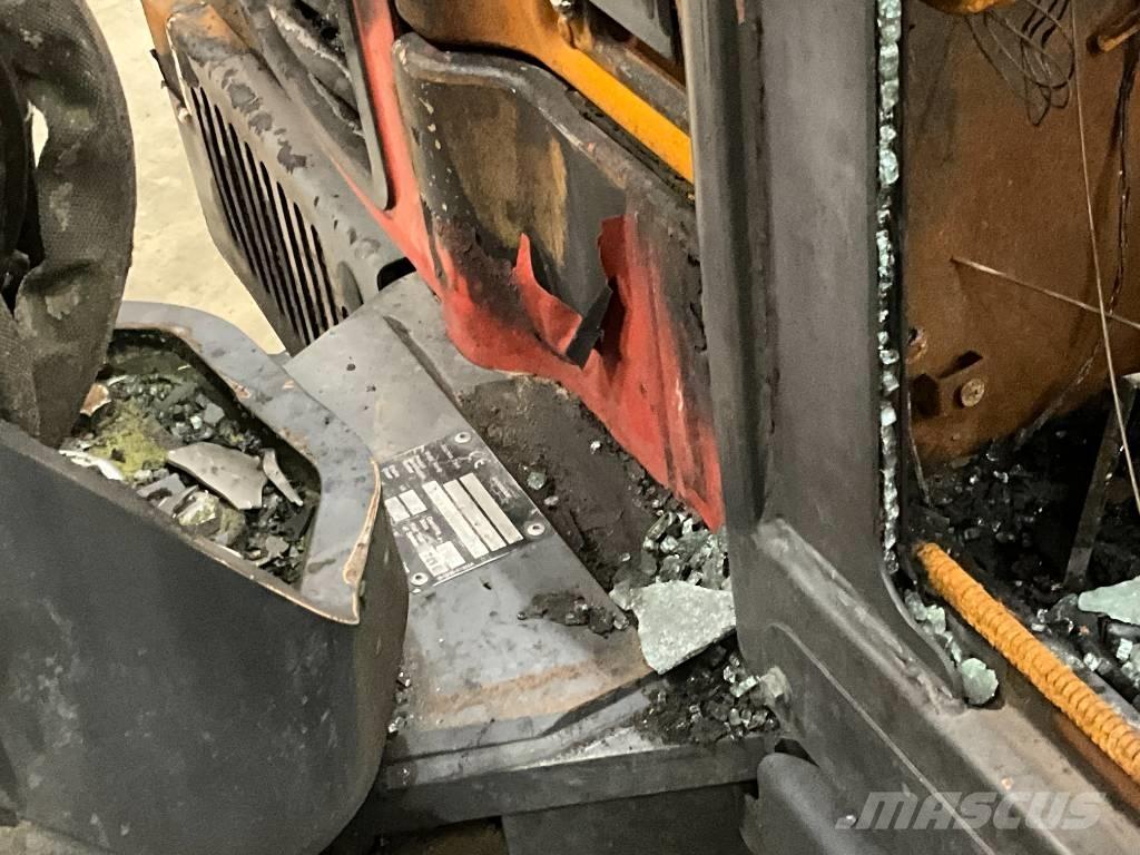 Doosan DX 85 R Midi rýpadlá 7 t - 12 t