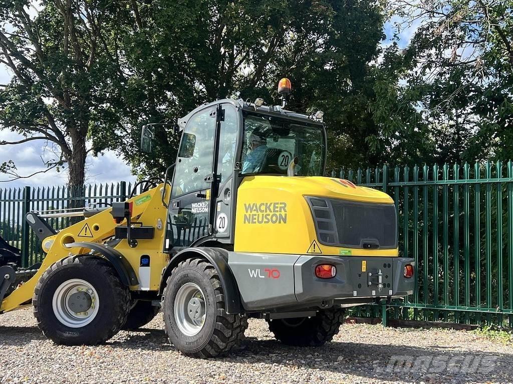 Wacker Neuson WL70 Kolesové nakladače