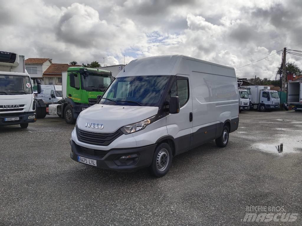Iveco DAILY 35S16 Skriňová nadstavba