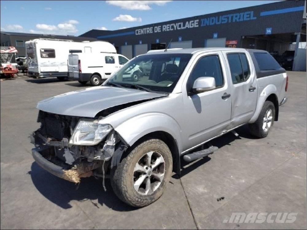 Nissan Navara 1 Nakladacia/sklápacia bočnica
