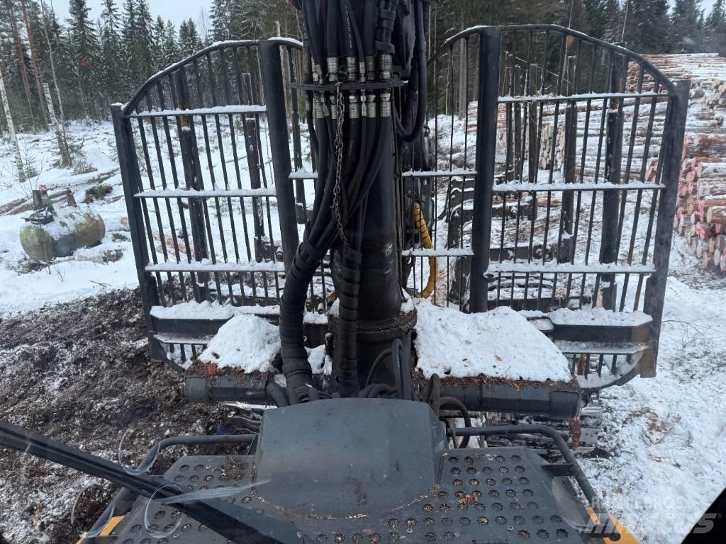 Ponsse BUFFALO 8W Lesné traktory