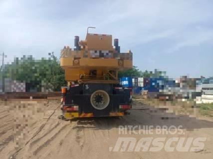 Sany STC550T5 Univerzálne terénne žeriavy