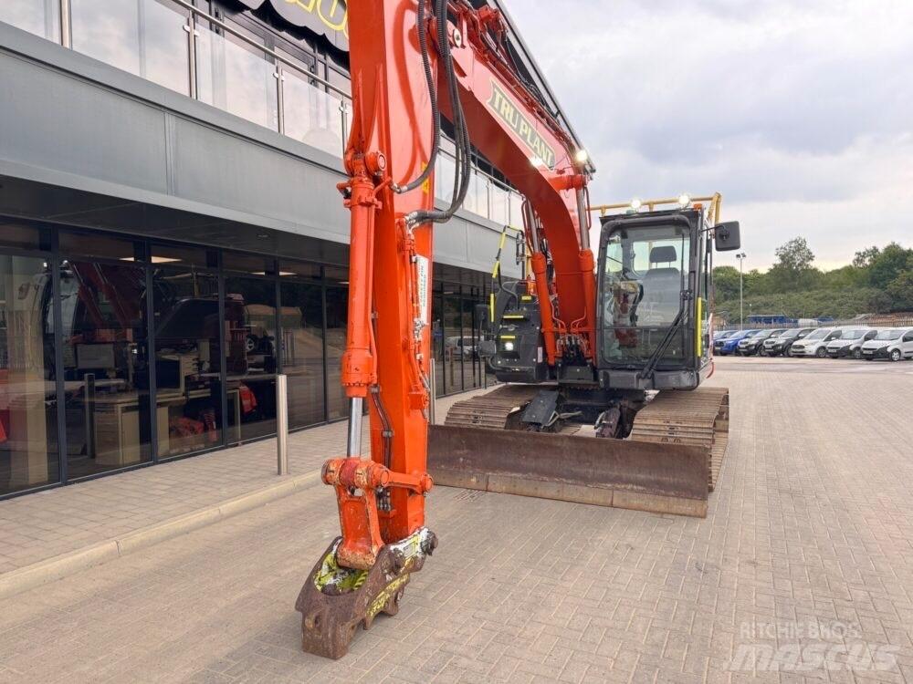 Hitachi ZX135USBL-7 Pásové rýpadlá