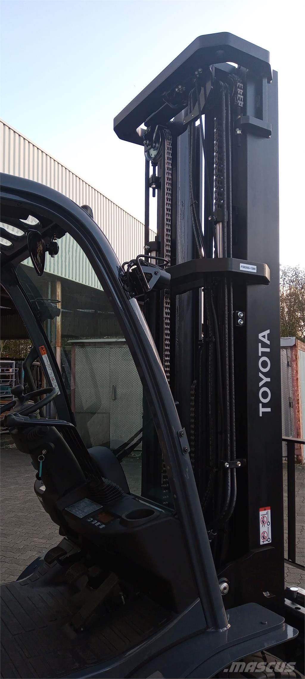 Toyota 02-8FGJF35 LPG vozíky