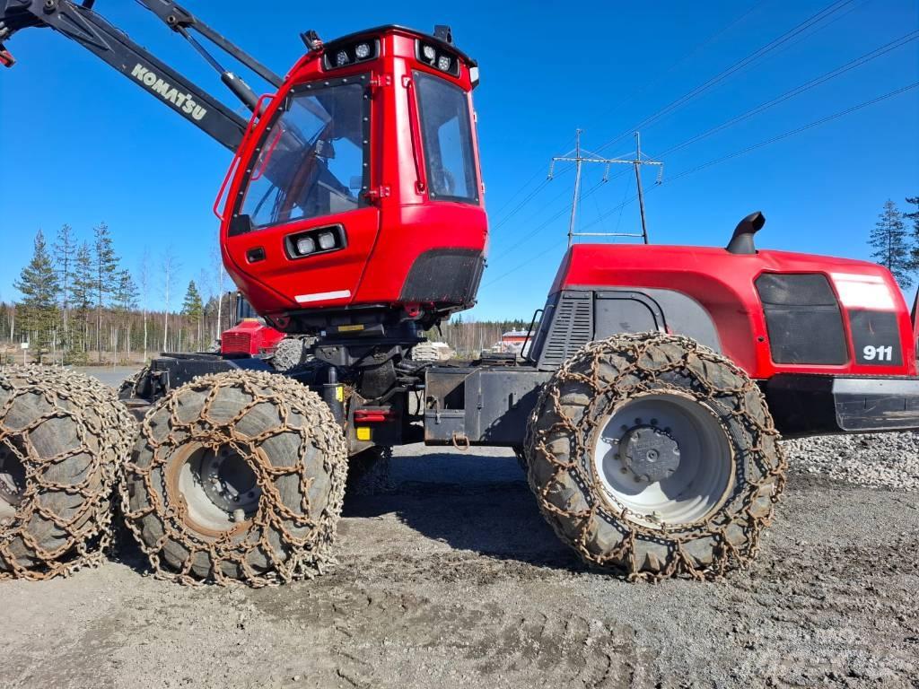 Komatsu 911 Harvestory