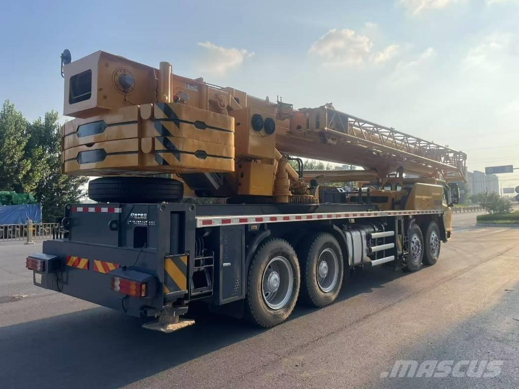 XCMG QY 55KC Univerzálne terénne žeriavy