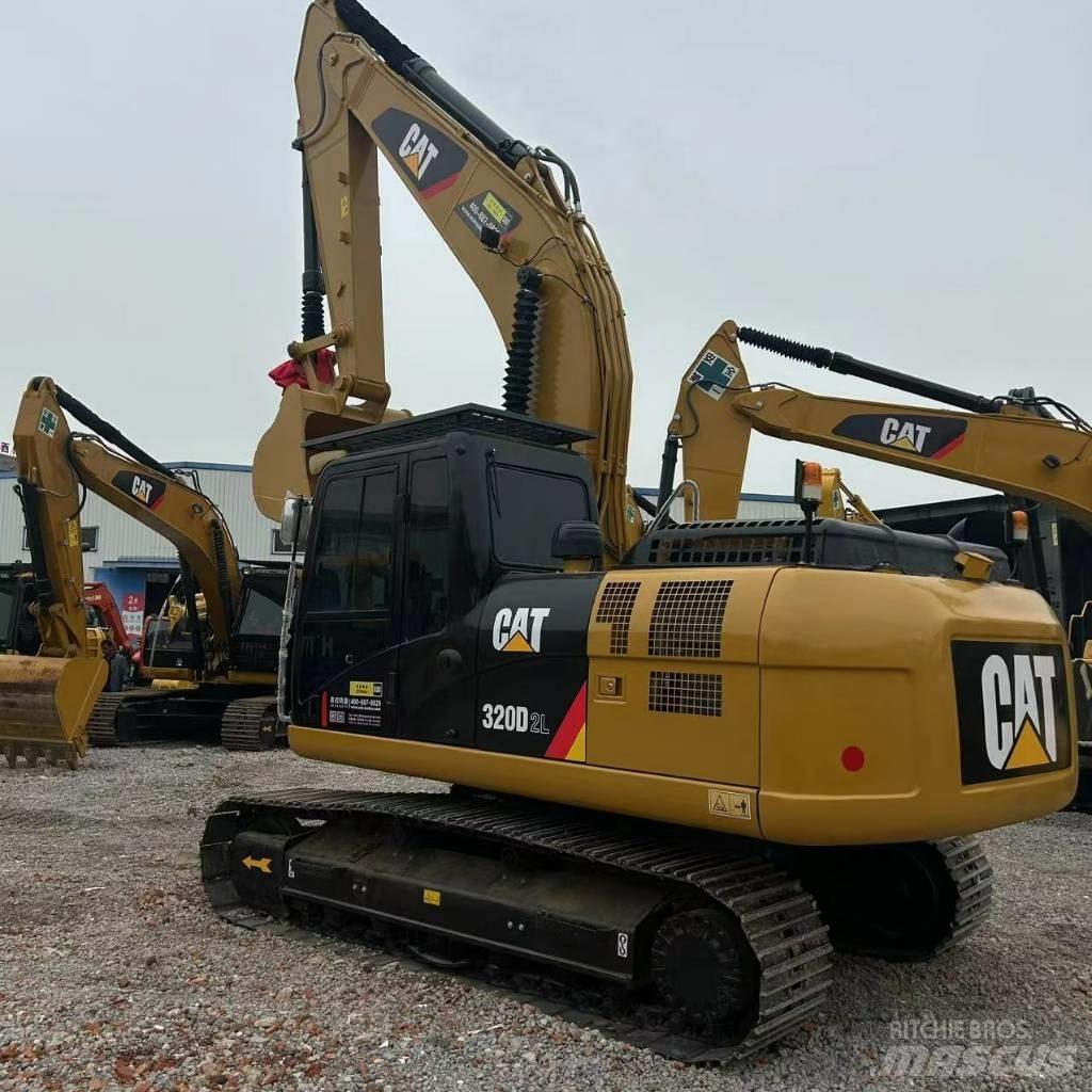 CAT 320 D L Pásové rýpadlá