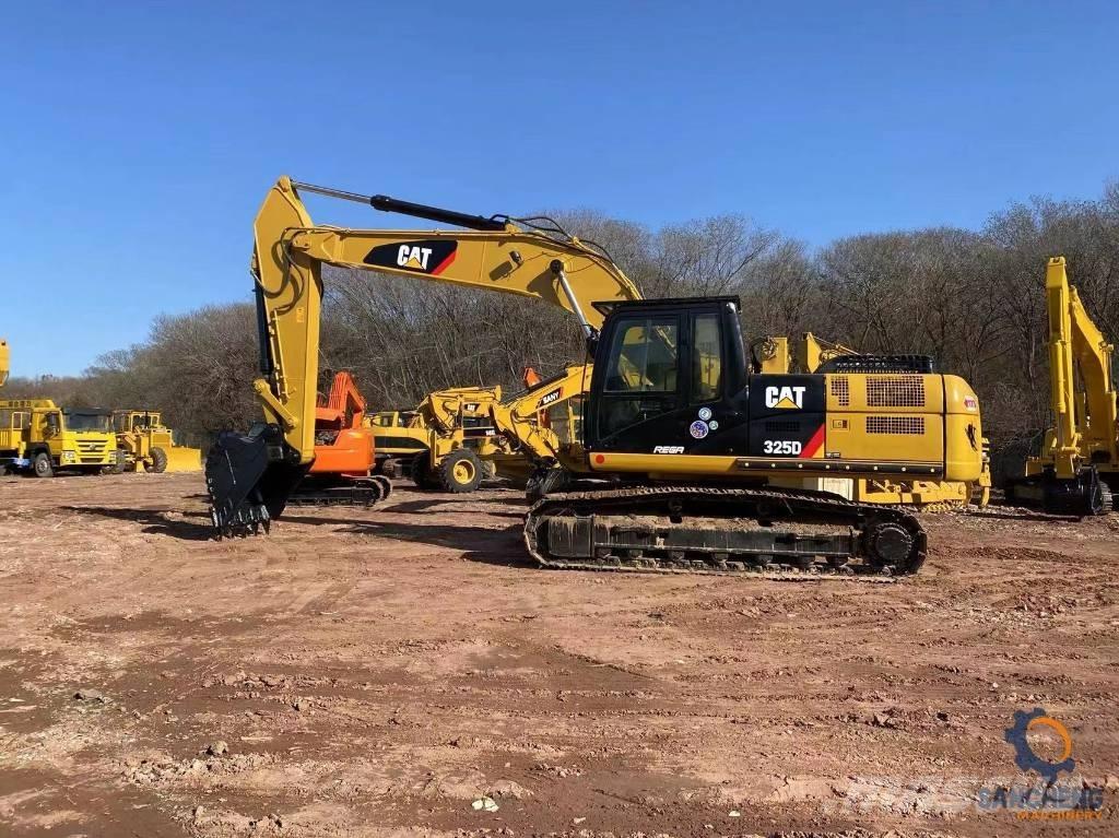 CAT 325 D Pásové rýpadlá