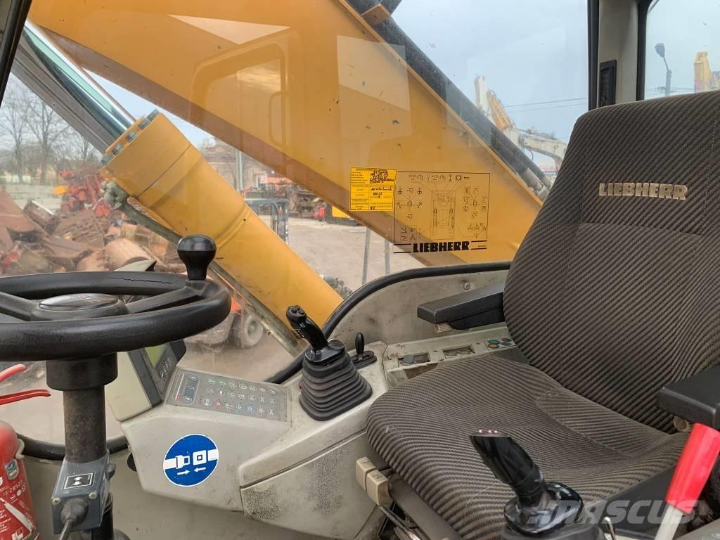 Liebherr A 904 C Kolesové rýpadlá
