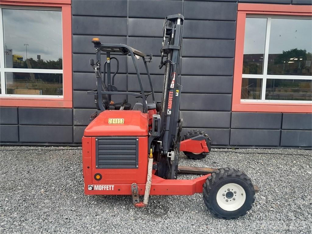 Moffett M4 25.3 Iné