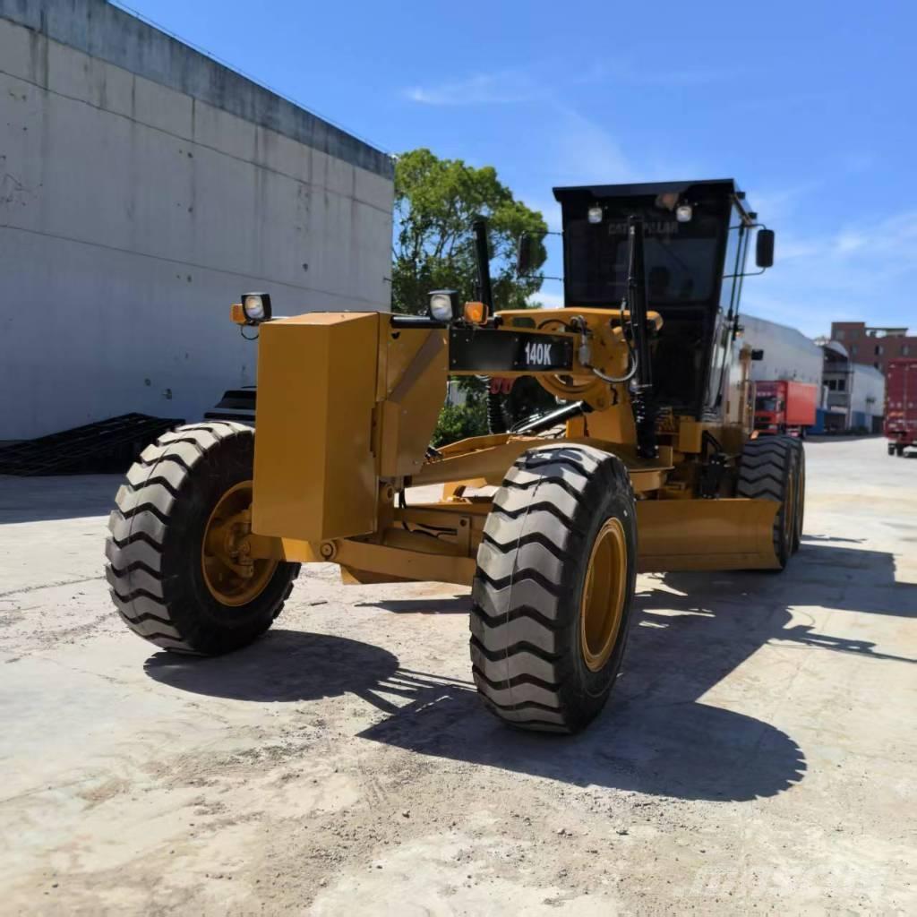 CAT 140 K Grejdery